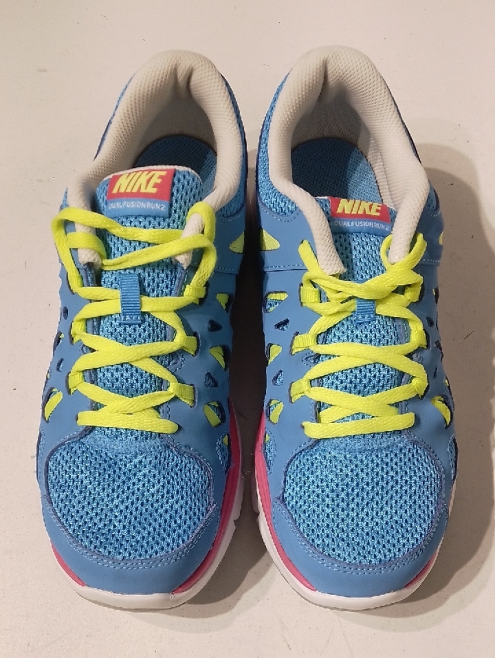 NIKE DUAL FUSION RUN 2 ladies/girls multicoloured sport trainers size 6,5